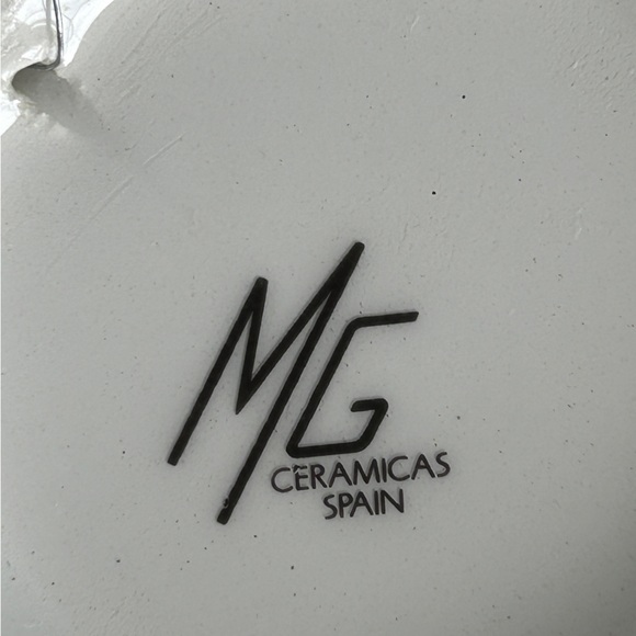 Two Handpainted Mosaic Decorative Wall Plates - Picture 10 of 11